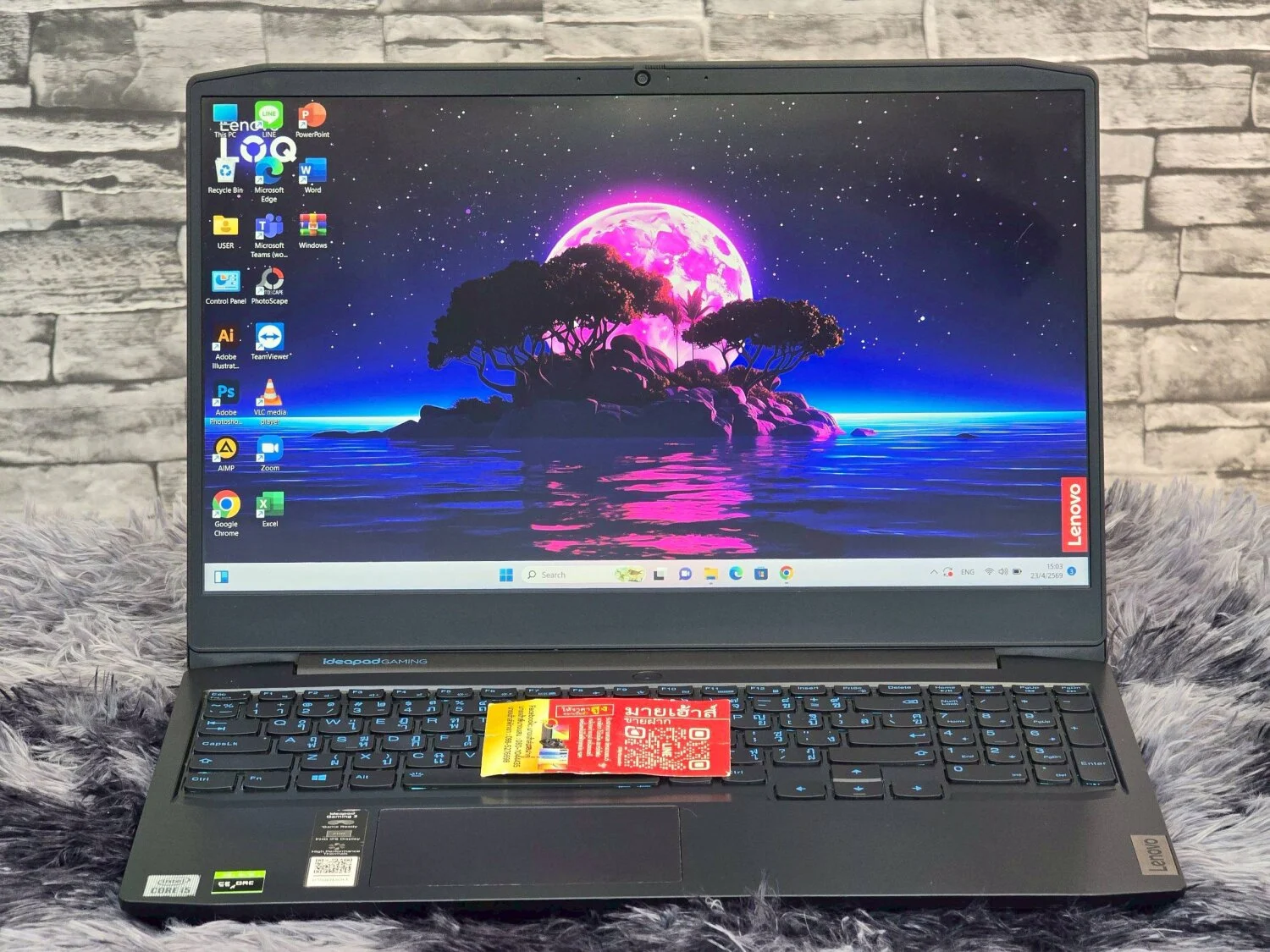 Lenovo Ideapad Gaming 3 15IMH05 รูปที่ 1