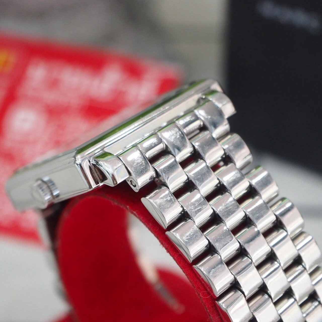 นาฬิกา MARC JACOB Truman Sliver รุ่น MBM3258