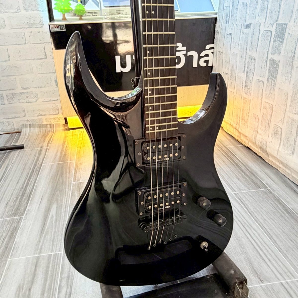 กีต้าร์ไฟฟ้า WASHBURN XM DLX2 รูปที่ 1