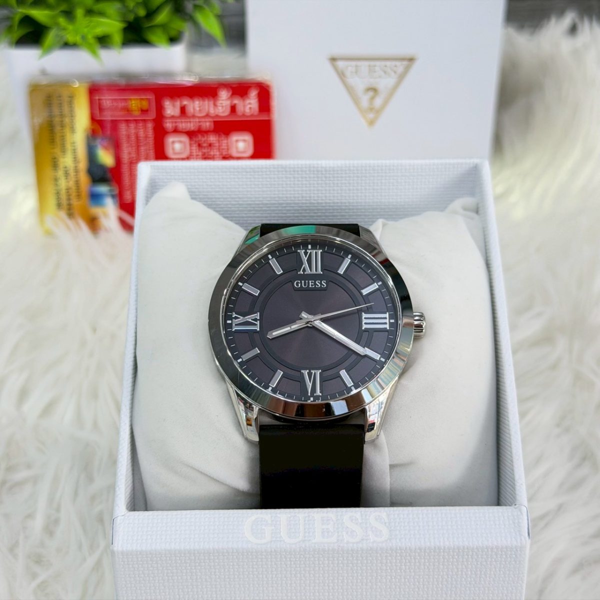 นาฬิกา GUESS Silicone Analog 44 mm GW0894G1 รูปที่ 1